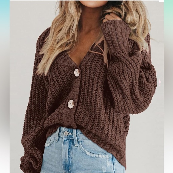 Chunky Knit Open Front Sweater Long Sleeve Button Loose Short Cardigan
8096 - Picture 5 of 8